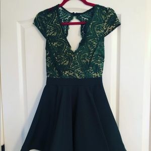 Boutique brand hunter green Party dress